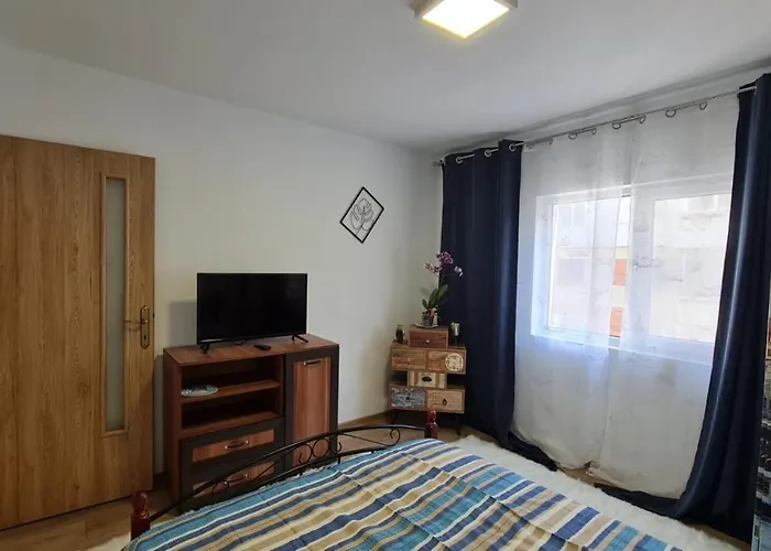 Iulia Deluxe דירה סולינה