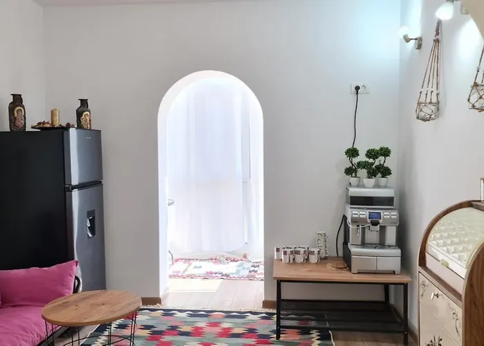 Iulia Deluxe * סולינה