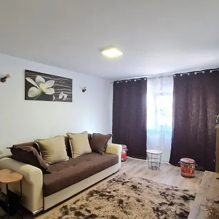 Iulia Deluxe